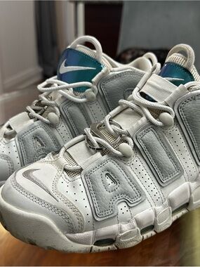 Nike Air More Uptempo "Metallic Teal"
